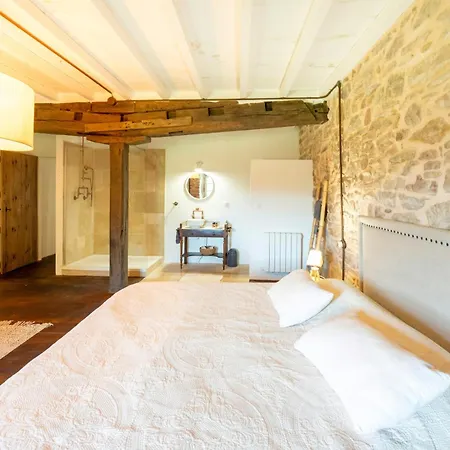 Ferme Renovee Du 16eme Siecle Lantställe *
